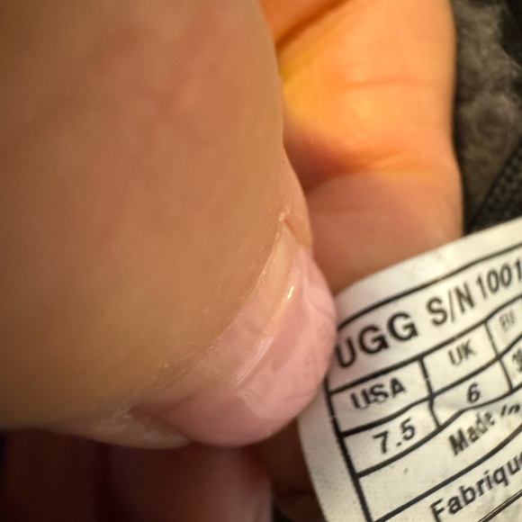 UGG Knees high Adirondack Black and Gray Boots size 7,5 in good condition - Picture 10 of 10